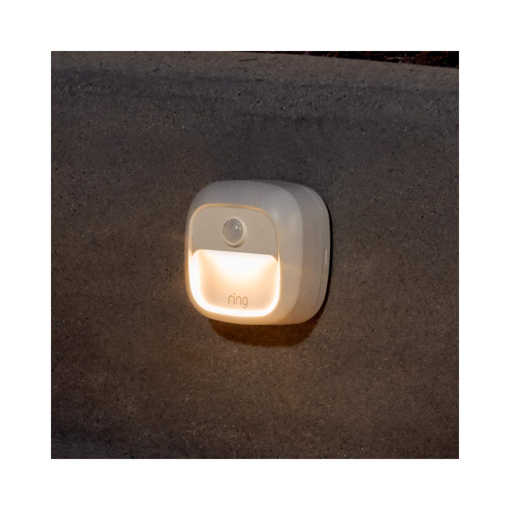Ring Steplight Outdoor Motion-Sensing Security Light (5LD1S8-WEN0)
