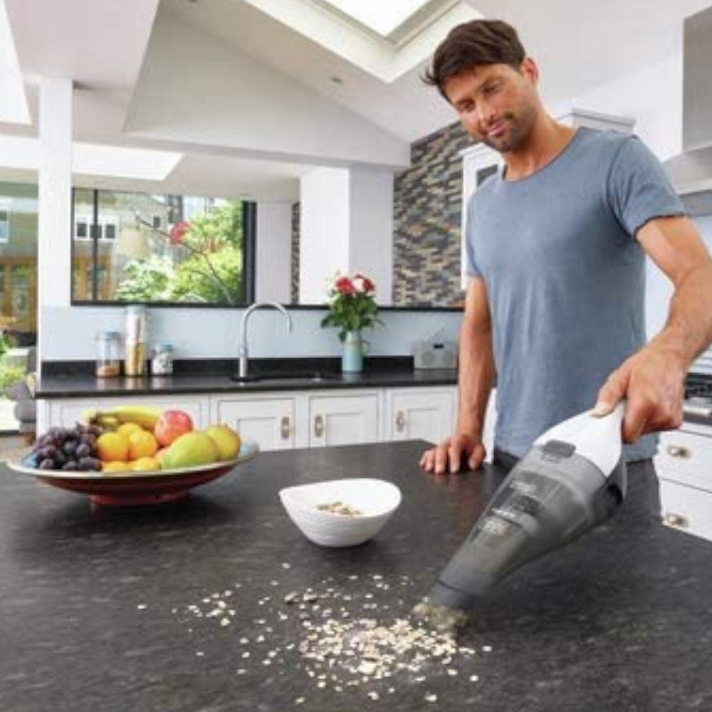 Black & Decker Lithium Dustbuster Handheld Vacuum (HNVC215B10)