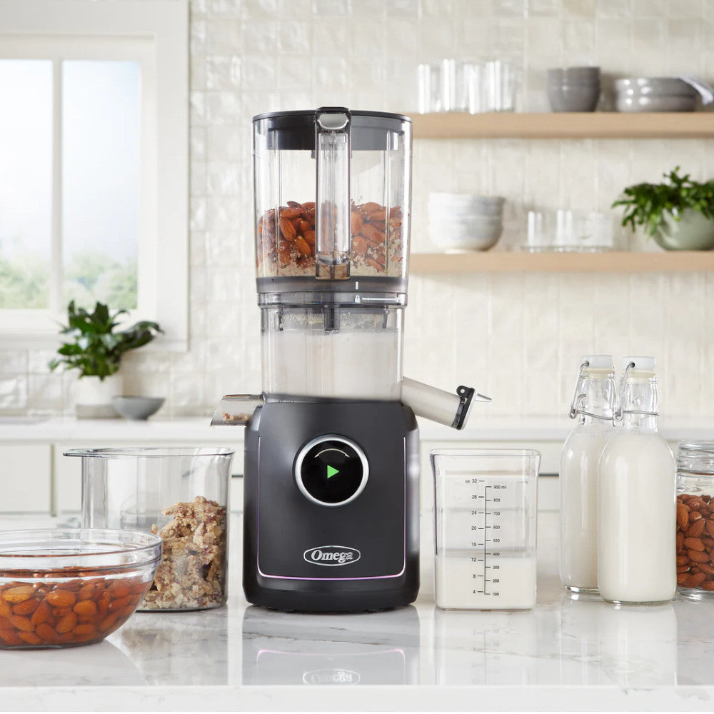 Extracteur de jus Omega – Performance Ultime pour grandes quantités (OMSMBTBK13)